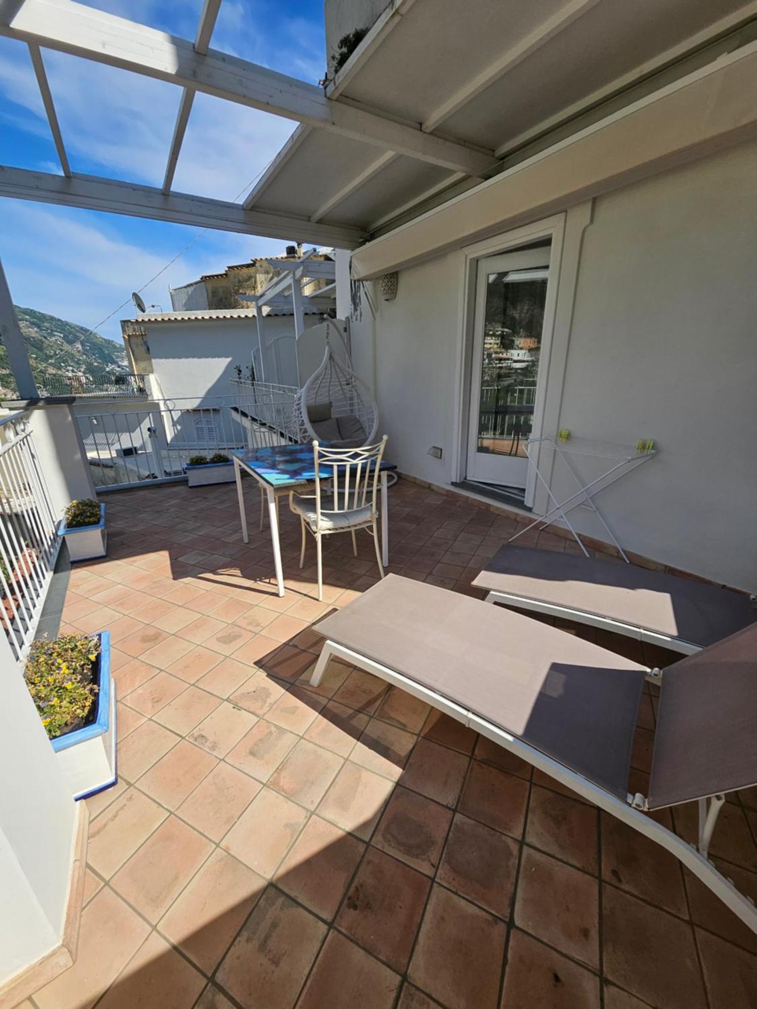 Casa Mandara Bed & Breakfast 2*