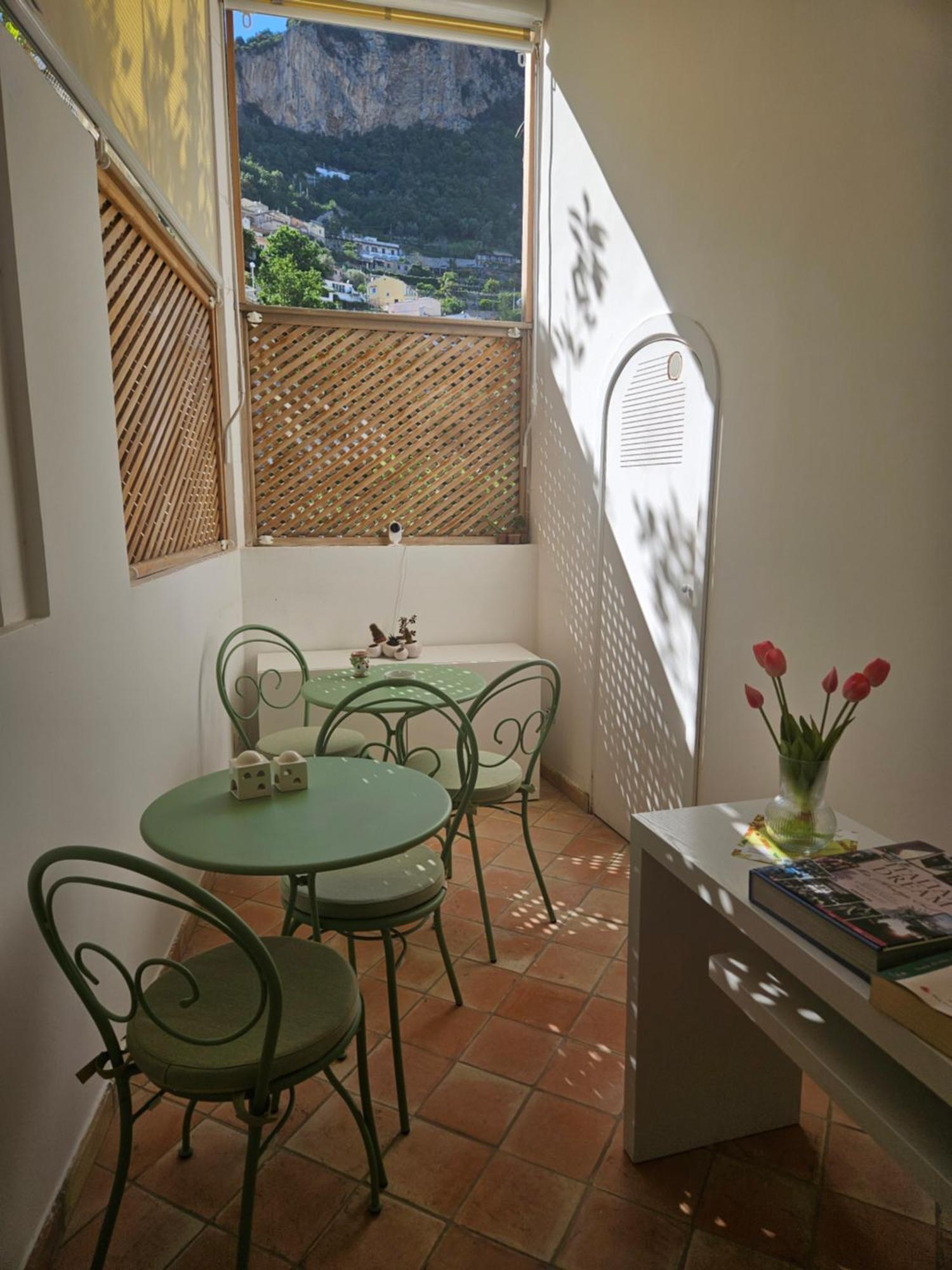 Casa Mandara Bed & Breakfast